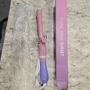 Beachwaver B1 Hair Tool - Rotating